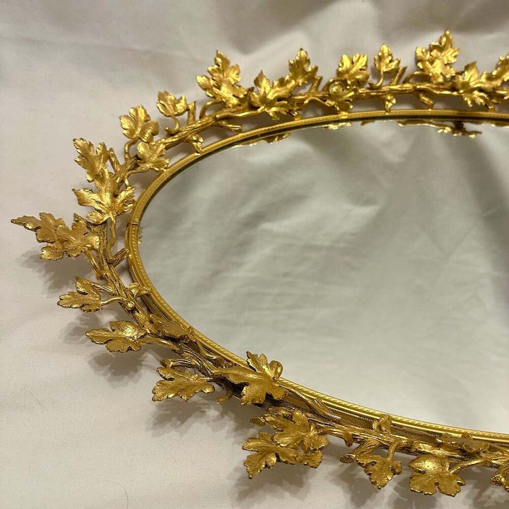 Vintage Hollywood Regency Gold Mirrored Dresser Tray or Wall Mirror, 1960s RARE - Picture 3 of 16